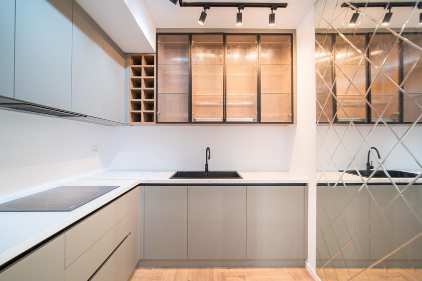 APARTAMENT 3 CAMERE + BALCON 41MP - ZONA MOSILOR - COMISION 0%