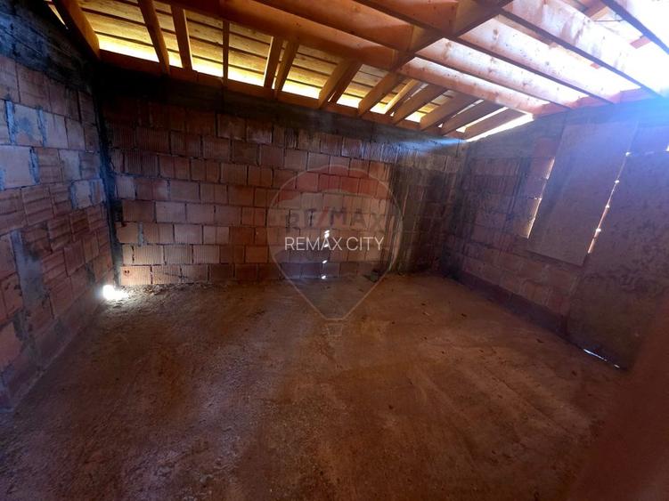 Casă / Vilă cu 5 camere de vânzare - 27
