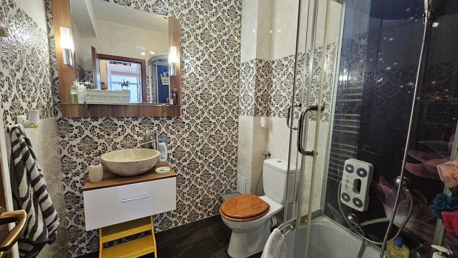 Casa moderna, tip duplex, P+E, garaj, gradina, parcari, in Buna Ziua