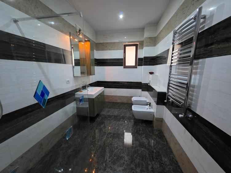 Timpuri Noi, 10 minute metrou, pe Cuza Voda, vila exclusivista P+1+M, lux,