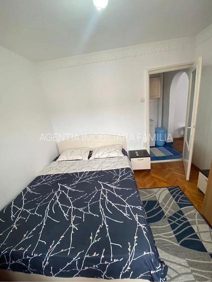 Vanzare apartament cu 2 camere, cartier Micro38, etaj 3 - 2