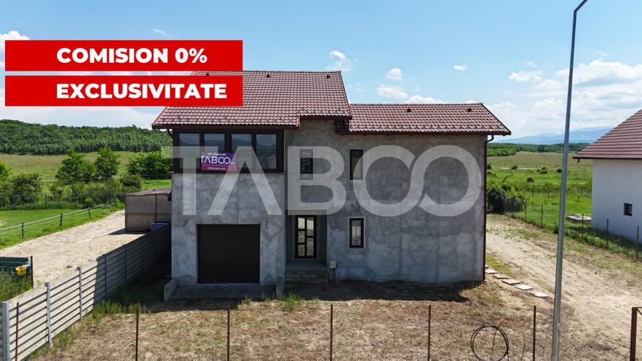 Casa individuala 5 camere 3 bai garaj 497 m teren liber Sat Sercaia