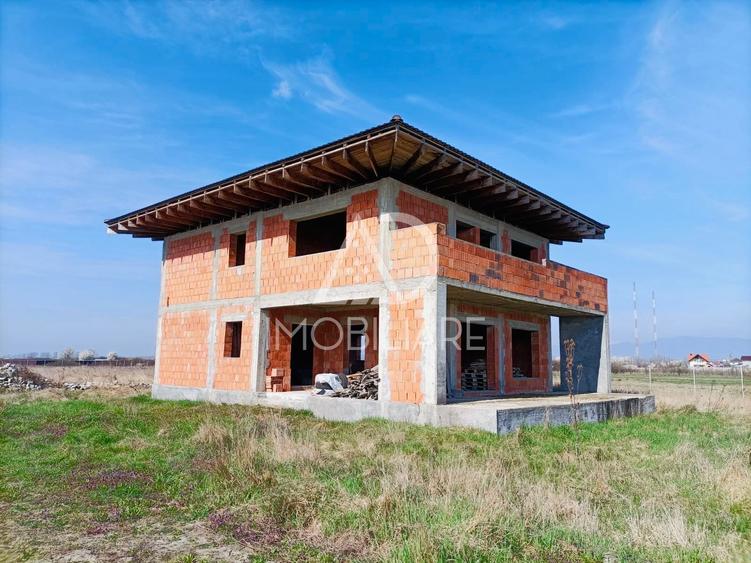 Vânzare Case Noi – Complex Rezidențial P+1, Teren 800 mp, 270 mp