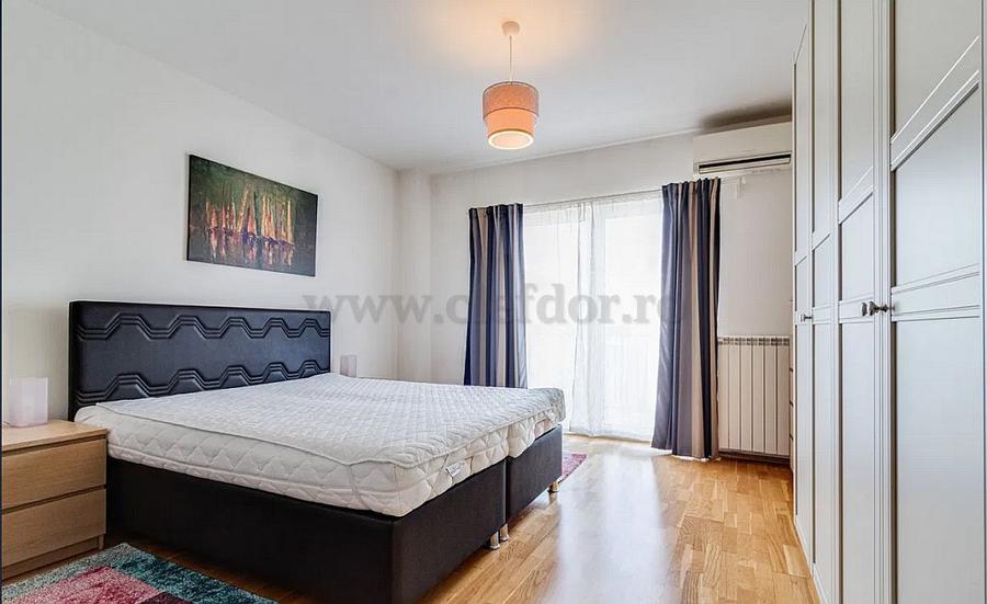 Apartament cu 3 camere, Școala Americană