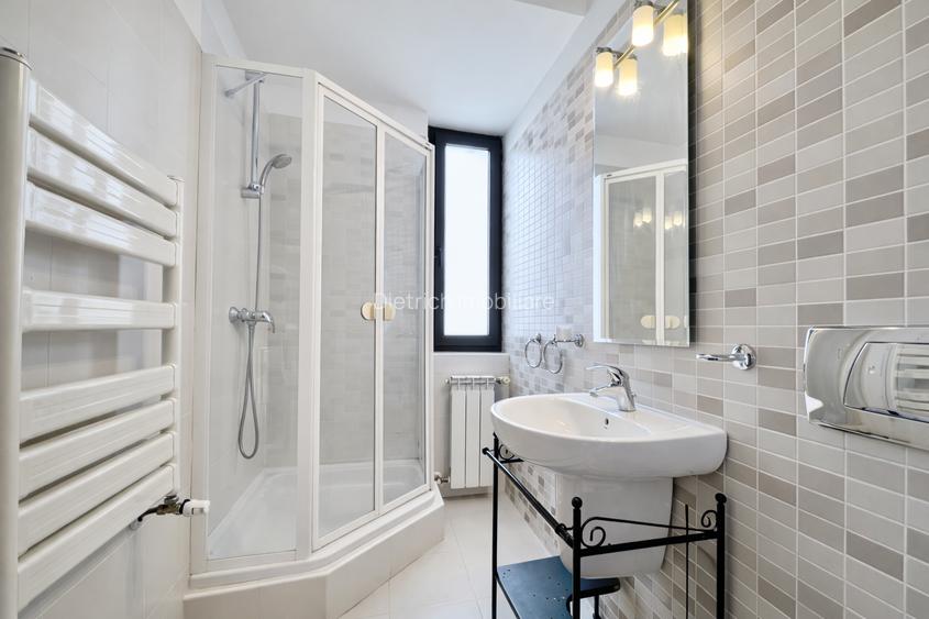DE VÂNZARE APARTAMENT 4 CAMERE/ZONA FLOREASCA - 10