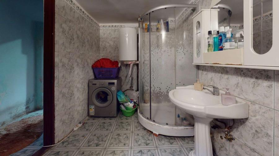 Casa Pentru Afacere | Armeneasca - Ultracentral