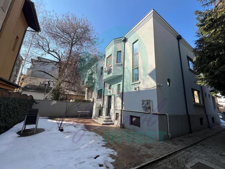 Vilă elegantă în Cotroceni | 320 mp | renovată integral | ideală sediu firmă