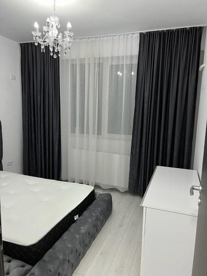 Inchiriez apartament Militari Residence LUX