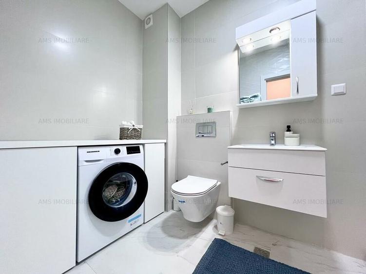 DEOSEBIT / COMPLET MOBILAT / SPATII DEPOZITARE / LOC PARCARE