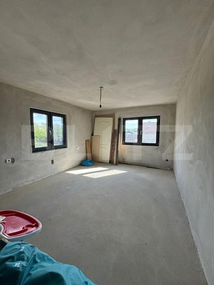 Proprietate deosebită cu cofetărie complet utilată, la doar 18 km de Bistrita