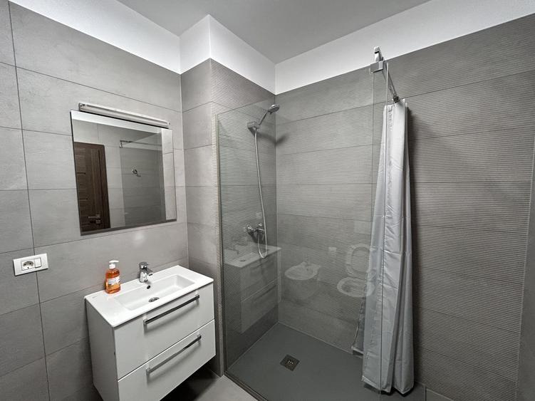 Apartament 2 camere Adora Park  de inchiriat