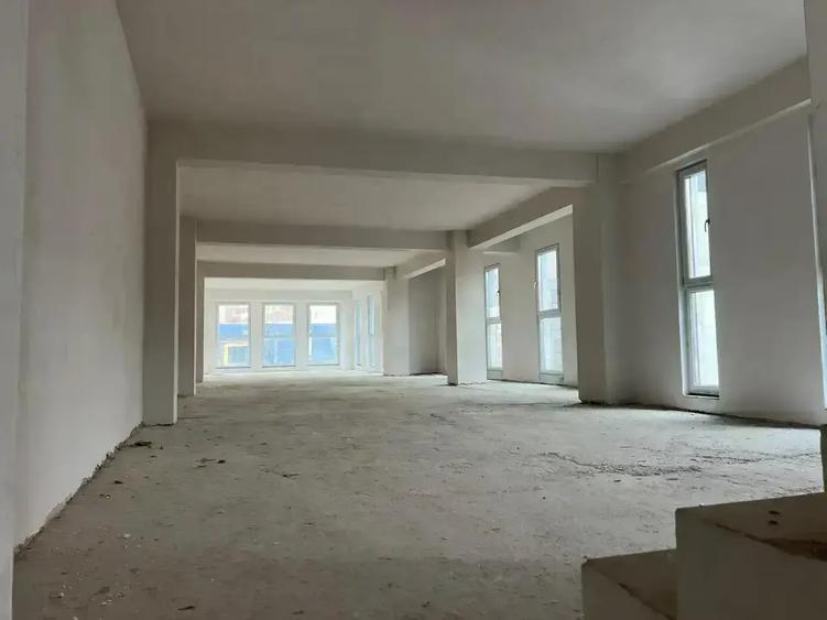 Cladire de vanzare Birouri - Comercial - Air B&B 700 m Metrou Iancului