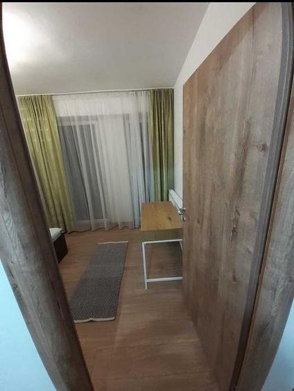 Apartament 2 Camere Decomandat | Parcare Inclusă | Zona Edgar Quinet – M