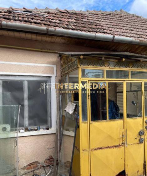 OKAZIE! Casă Centru 4 Camere Baie Bucatarie 483 mp Teren Renovabila Asfalt Utili - 4