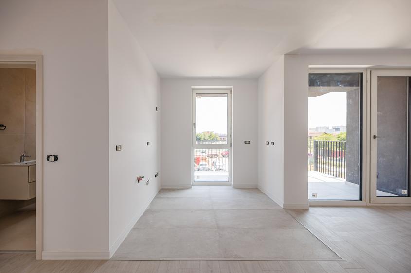 Apartament 3 camere, 2 bai, terasa 14 mp, ansamblu nou | Comision 0