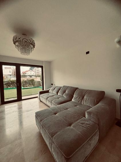 De vânzare apartament de lux  cu terasă, zona Mamaia Nord