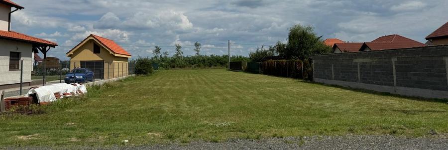 Oportunitate unică! 2 terenuri rezidențiale adjacente Moșnița Nouă, 780+780 mp