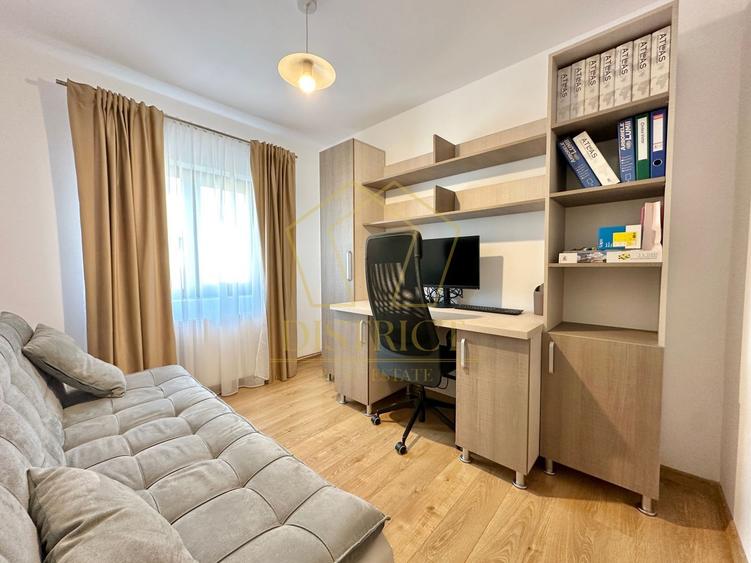 Duplex cu 4 camere si dressing mobilat in Giroc zona Planetelor la asfalt.