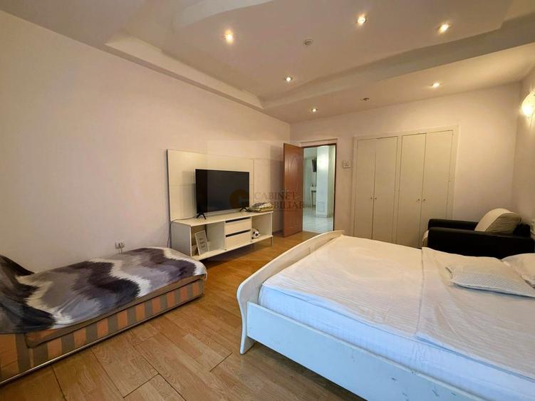 2 camere | 80mp | Universitate | Etaj 2/8
