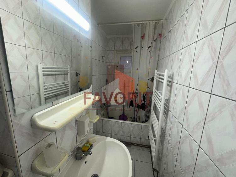 2 camere | etaj 1 | centrala proprie | mobilat si utilat | zona excelenta |