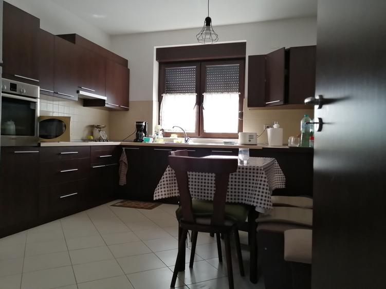 Casă individuală P+M, 5 camere, garaj teren 790 mp zona Ikea, mobilat și utilat