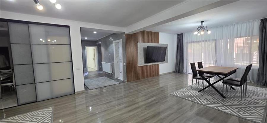 Casa premium de vanzare Parcul Chindia 4 dormitoare teren 500 mp