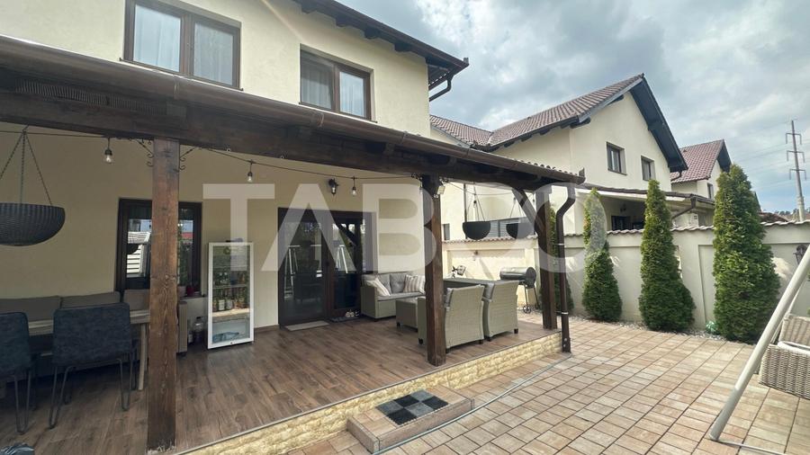 Casa moderna tip duplex 4 camere de zona Arhitectilor Sibiu
