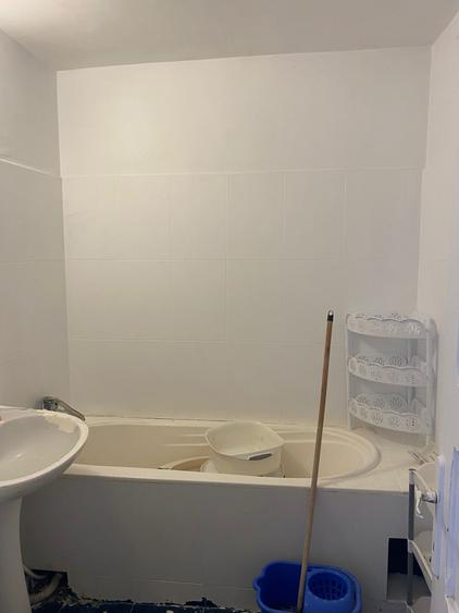 Apartament 3 camere, etajul 3/4, zona Tudor Vladimirescu