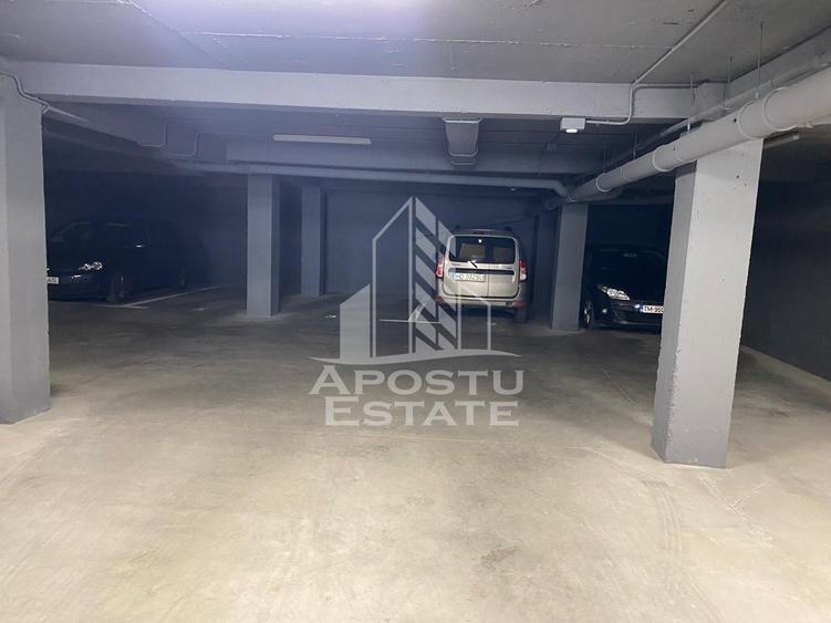 Apartament 3 camere cu poziție excelentă
