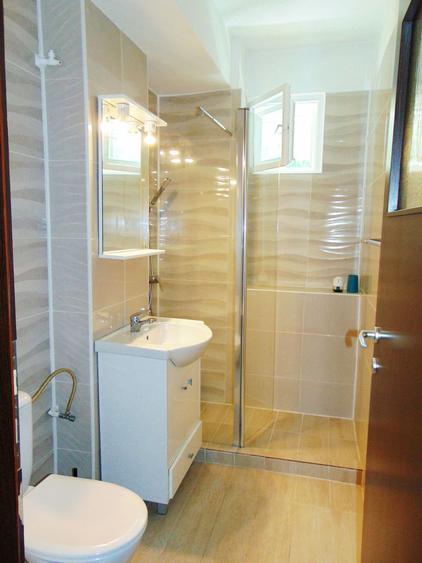 Garsoniera spatioasamobilata modern-Judetean