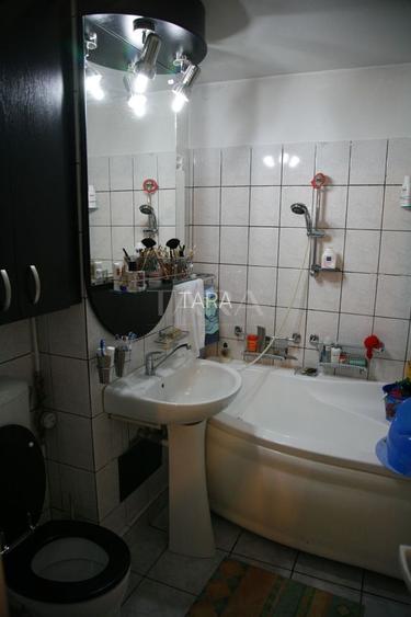 Apartament cu 4 camere, 82 mp, 2 băi și 2 balcoane, zona Câmpului. - 12