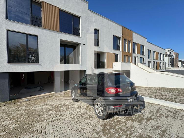 Apartament 2 camere decomandate | 56 mp | Garaj si boxa | Cetate
