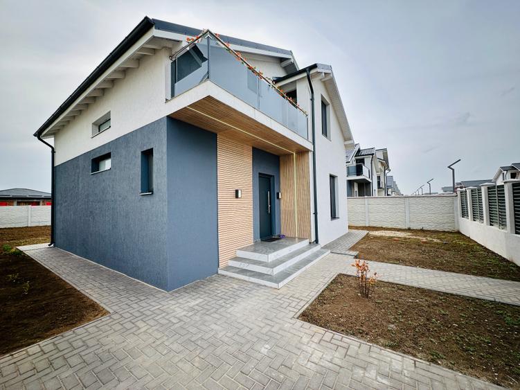 Casă individuală 5 camere de vânzare în Comuna Berceni – teren 400 mp