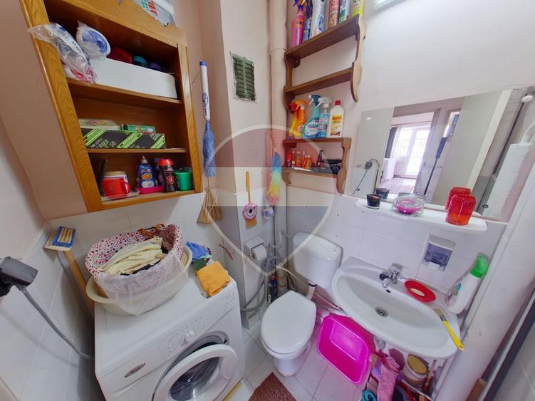 Apartament generos cu 3 camere de vânzare!