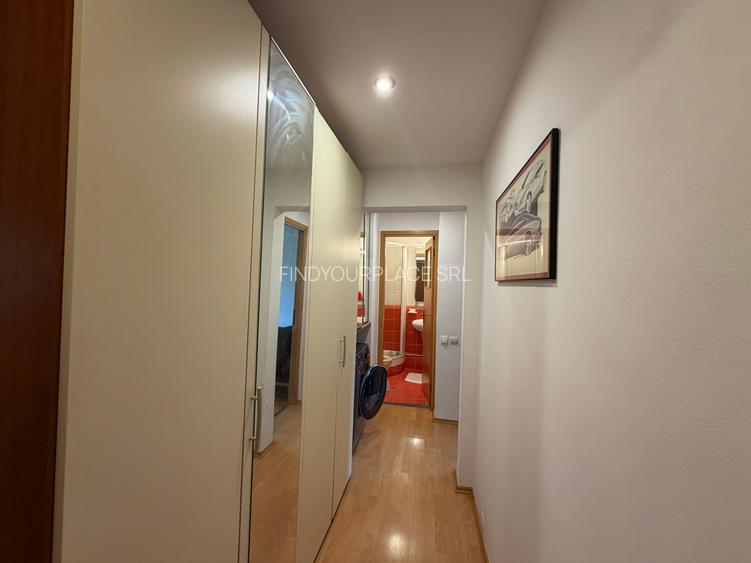 Apartament în bloc de 3 etaje,aproape de metrou Aurel Vlaicu,str Prometeu - 12