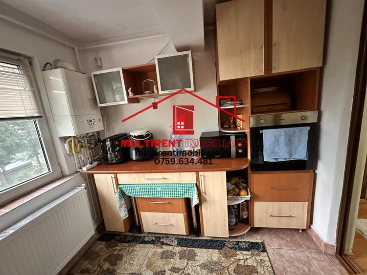 Apartament 3 camere str. 1848 - de vanzare!