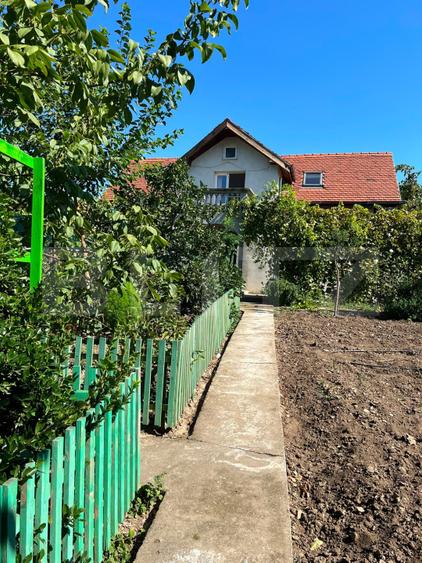 Casa cu mansarda