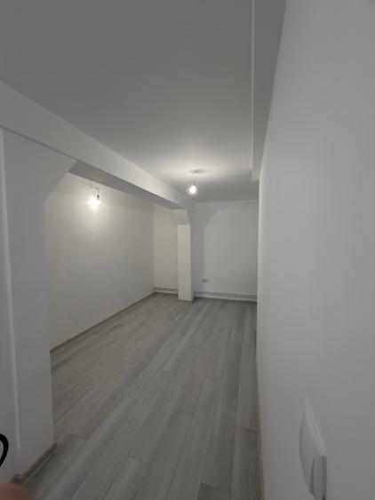 Particular - OFERTĂ UNICĂ ÎN PREDEAL | 97 MP | 3 CAMERE + CURTE PRIVATĂ + GARAJ