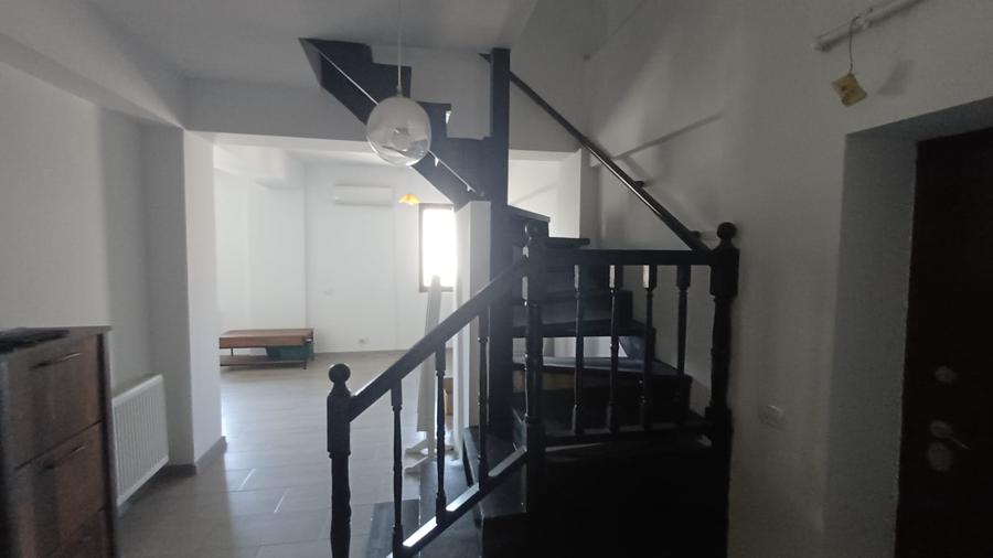 Apartament 3 camere tip duplex cu loc de parcare inclus – Bragadiru-Gloriei
