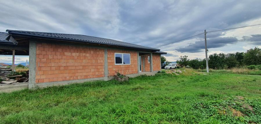 Mocira casa noua de vanzare