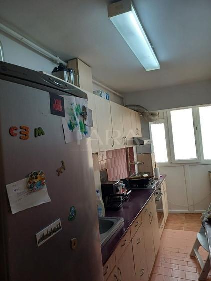 Apartament 4 camere, 64 mp, balcon, Mănăștur, zona BIG.