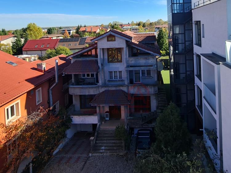 Vila Bulevardul Pipera S+P+1+M, 534 mp Teren