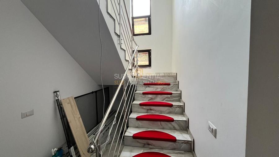 Vila individuala cu 5 camere, Comuna Berceni, Bulevardul 1 Mai - 4