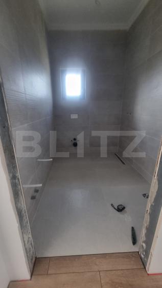 Casa de vanzare, 245 mp, teren 400 mp, zona Strejnicu