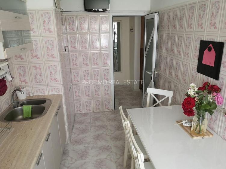 Tomis Nord, apartament decomandat 3 camere renovat,etaj intermediar, 129000 euro - 6
