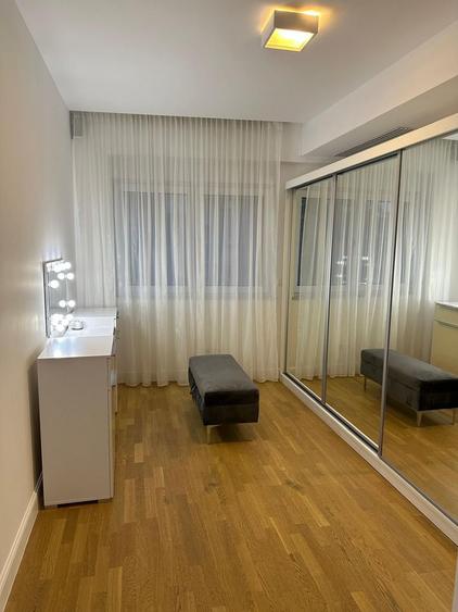 Apartament de inchiriat 5 camere - zona BANEASA.