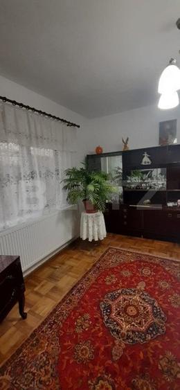 Casa de vanzare, cu 3 camere, 138 mp, zona Calea Domneasca