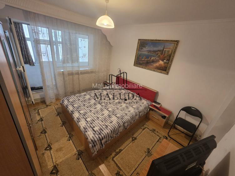 Apartament 3 camere de vanzare in Prundu - 8