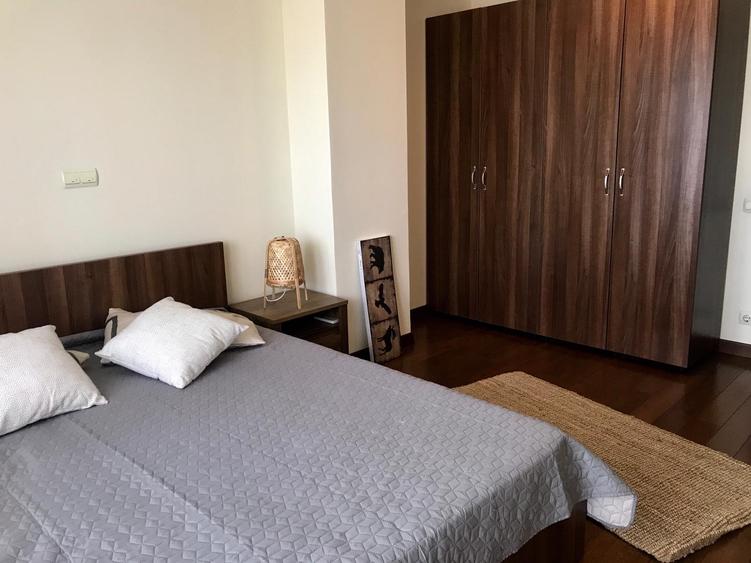 Apartament de 3 camere la lac
