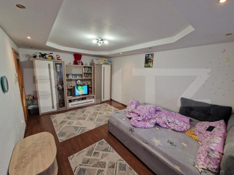 Apartament 3 camere, 70 mp, zona Ampoi 2